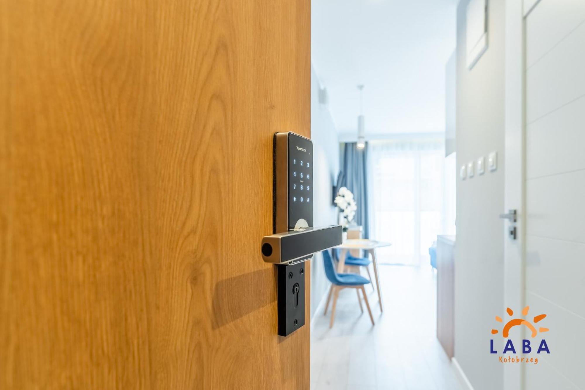 Laba Kolobrzeg Apartamenty Kasprowicza 20Ab 외부 사진